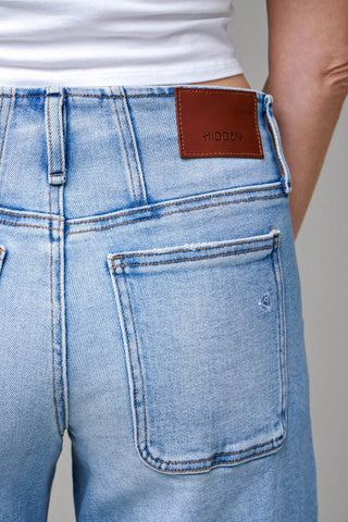 Logan Light Wash Fashion Stretch Mid Rise Dad Jean by Hidden Jeans