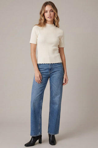 Short Sleeved Scalloped Sweater Top - 2 Colors!