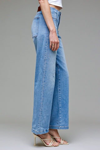 Logan Light Wash Fashion Stretch Mid Rise Dad Jean by Hidden Jeans