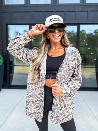 Ribbed Shacket with Gray Hood in Duck Camo